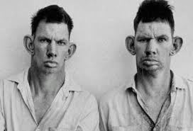 This image has an empty alt attribute; its file name is canavan-lookalike-hillbillies-1.jpg